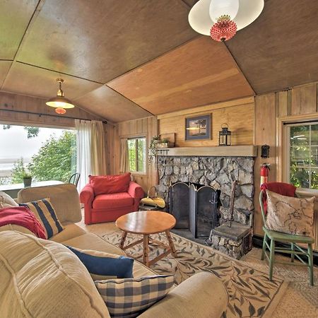 Warm Beach Hideaway With Private Beach! Stanwood Exterior photo