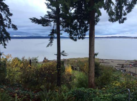Warm Beach Hideaway With Private Beach! Stanwood Exterior photo